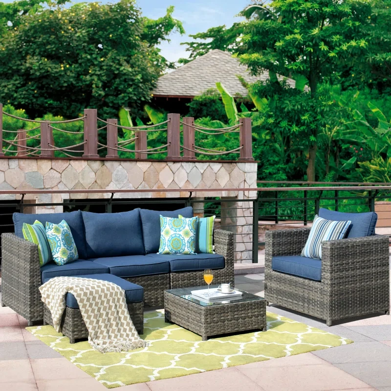 4 - Person Outdoor Seating Group with Cushions