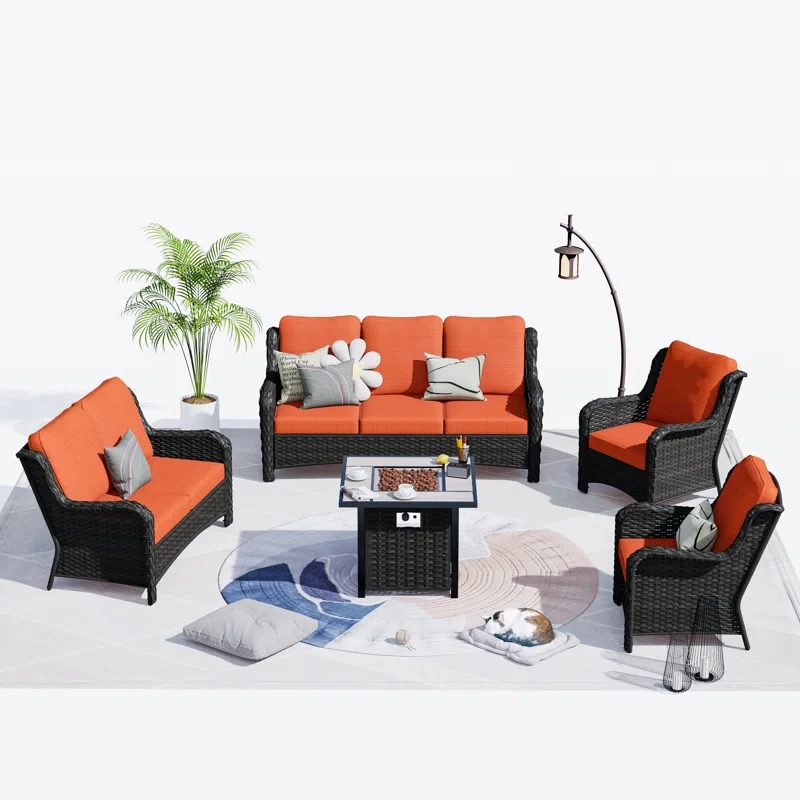 Ules 5 - Person Seating Group with Cushions