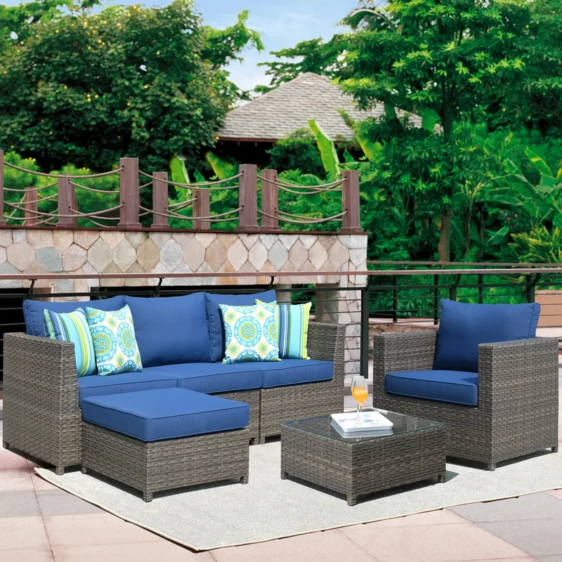 4 - Person Outdoor Seating Group with Cushions