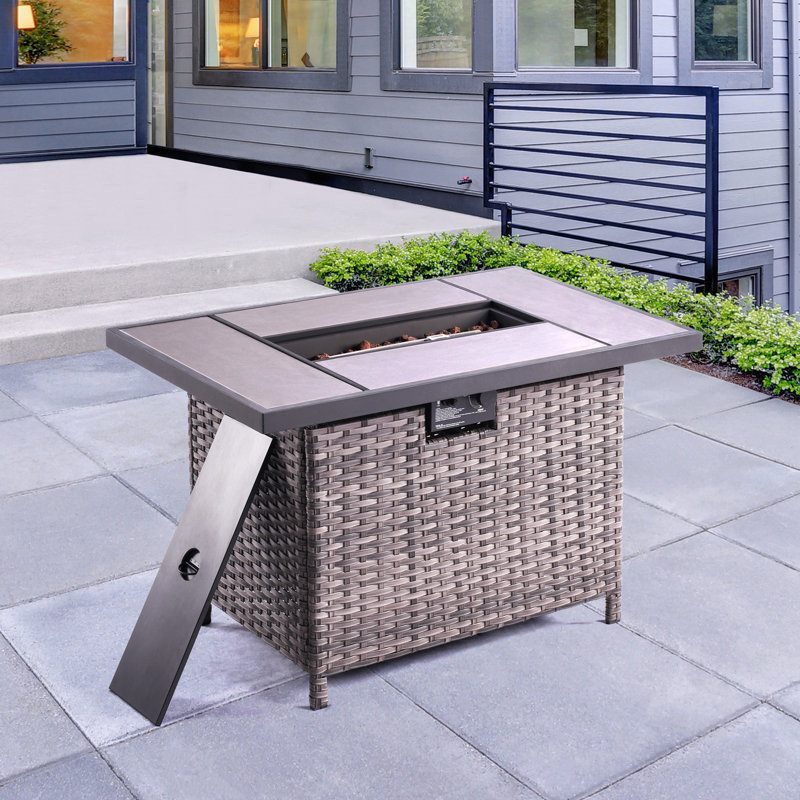 Remeika Outdoor Fire Pit Table