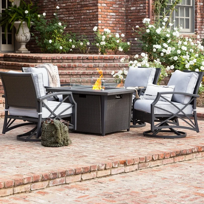 Roam 4 - Person Outdoor Seating Group with Cushions