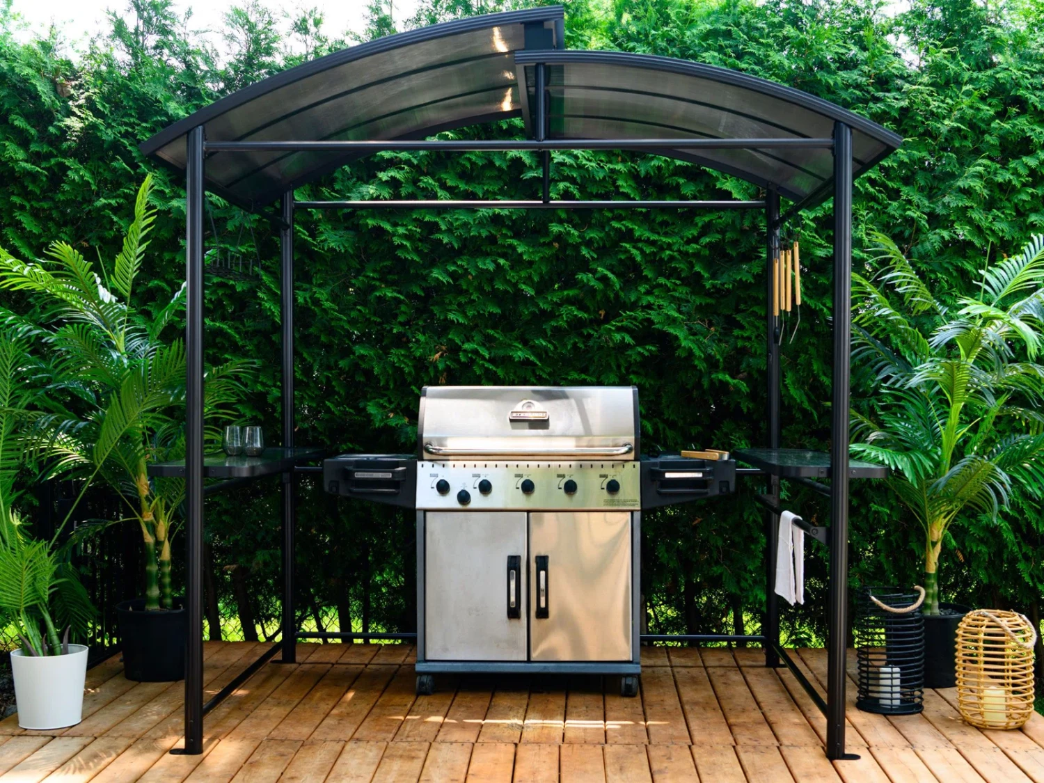 5 Ft. W x 8 Ft. D Aluminum Grill Gazebo